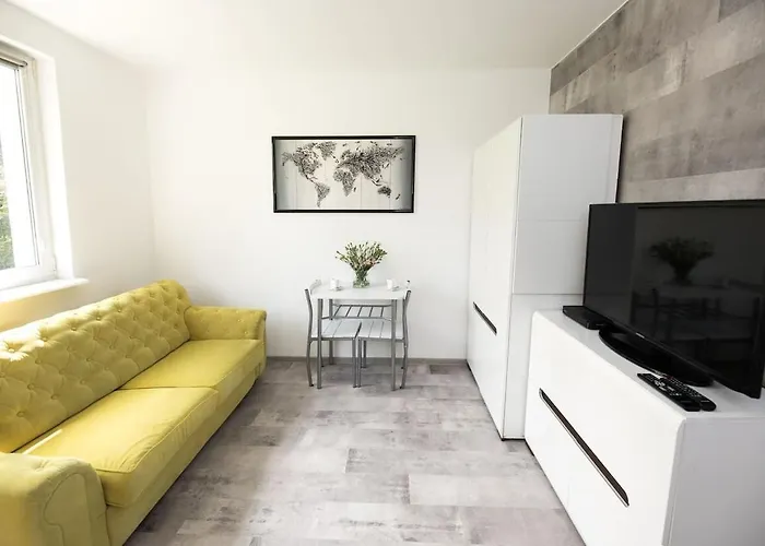 Hello Broniewskiego Miejski 350 M Do Plazy Apartment