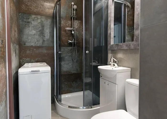 Hello Broniewskiego Miejski 350 M Do Plazy